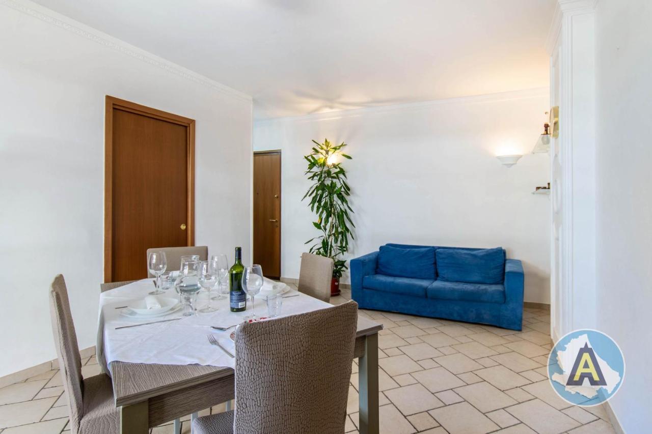 Luminoso A Due Passi Dal Mare 51A Apartment Montesilvano Bagian luar foto