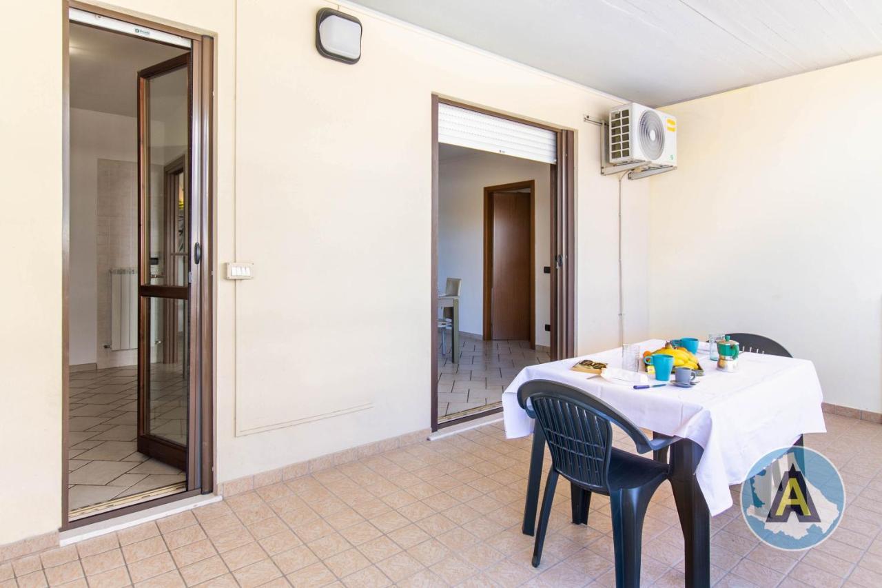 Luminoso A Due Passi Dal Mare 51A Apartment Montesilvano Bagian luar foto